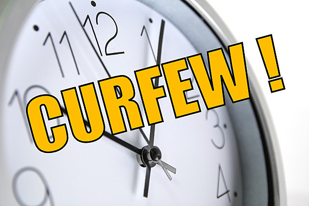 Do+Curfews+Help+Keep+Teens+Safe%3F